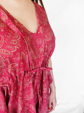 Load image into Gallery viewer, Saiṃtīs kaftan
